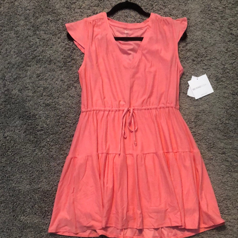 Beyond Yoga Featherweight Out and About Ruffle Dress
